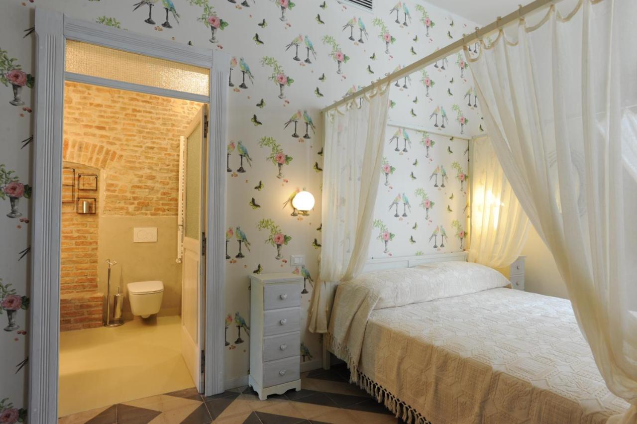 Bed and Breakfast Palazzo Scura Vaccarizzo Albanese Exterior foto