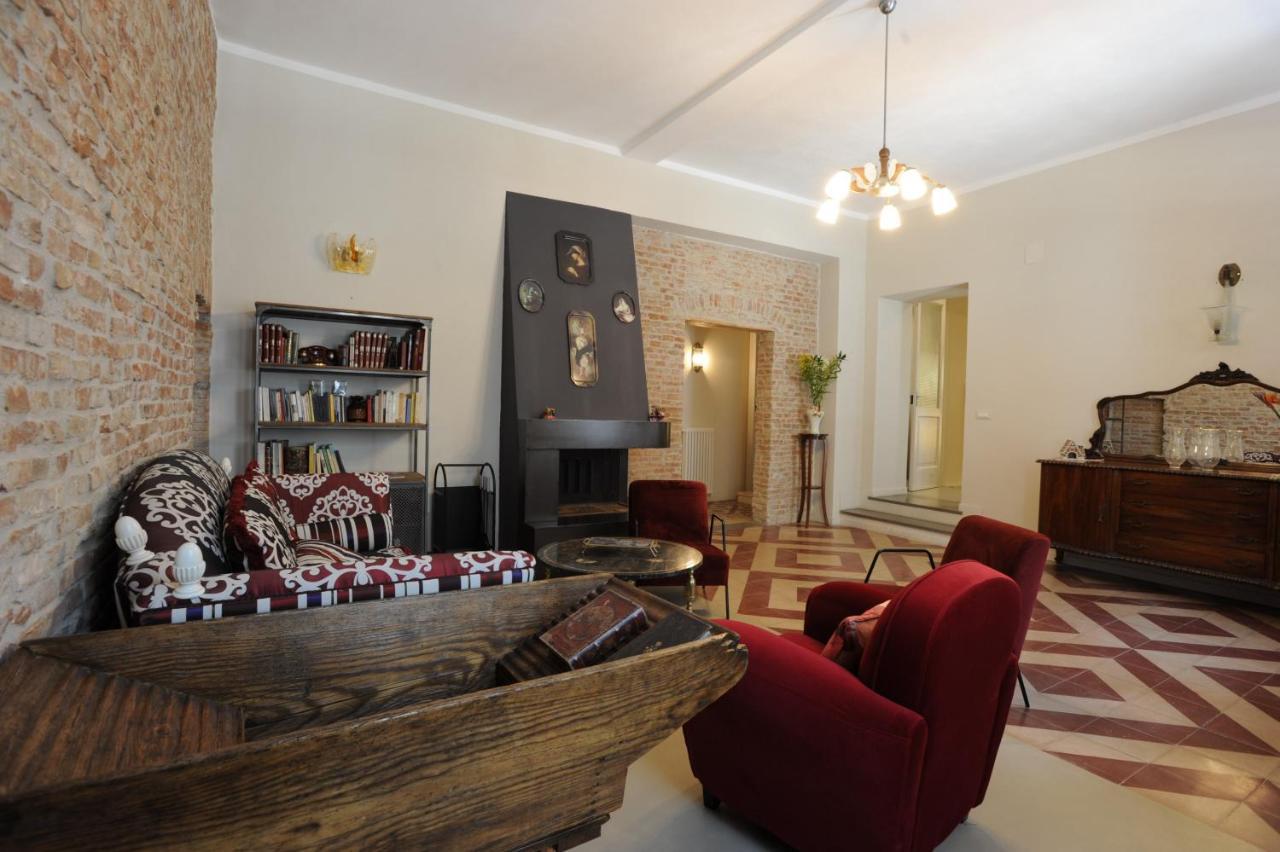 Bed and Breakfast Palazzo Scura Vaccarizzo Albanese Exterior foto