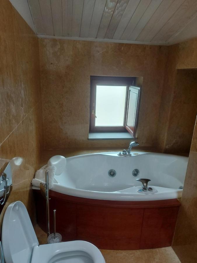 Bed and Breakfast Palazzo Scura Vaccarizzo Albanese Exterior foto