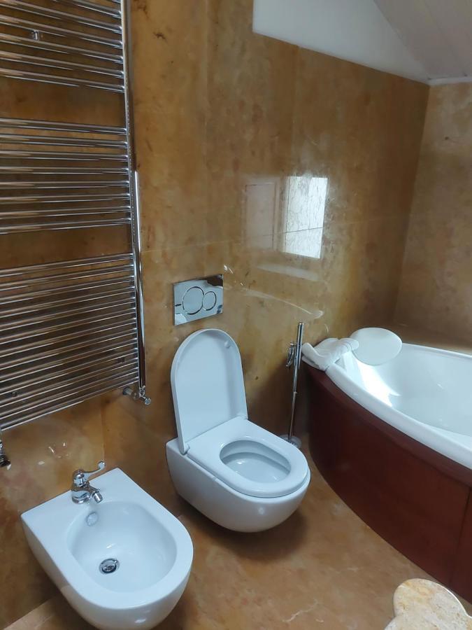 Bed and Breakfast Palazzo Scura Vaccarizzo Albanese Exterior foto